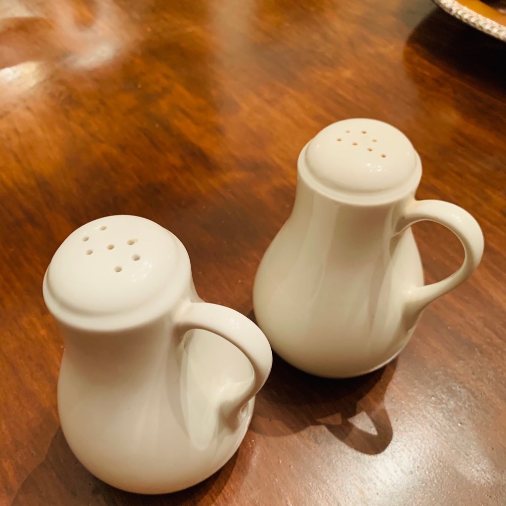 Matching 5”x3” salt & pepper shakers (white)